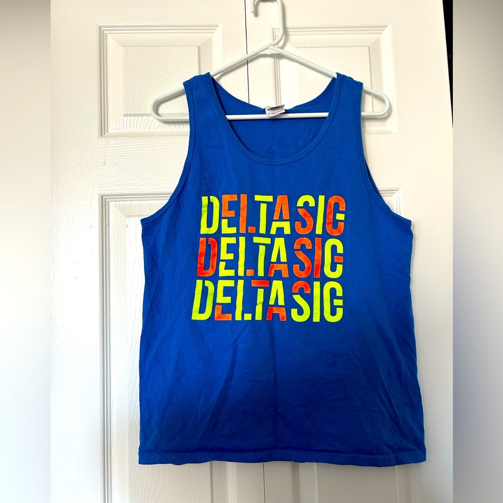 Delta Sig neon muscle tee Baylor